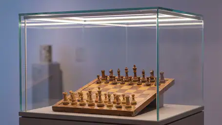 Échecs · Jouer et Apprendre : Stratégie et Réflexion à Portée de Main header